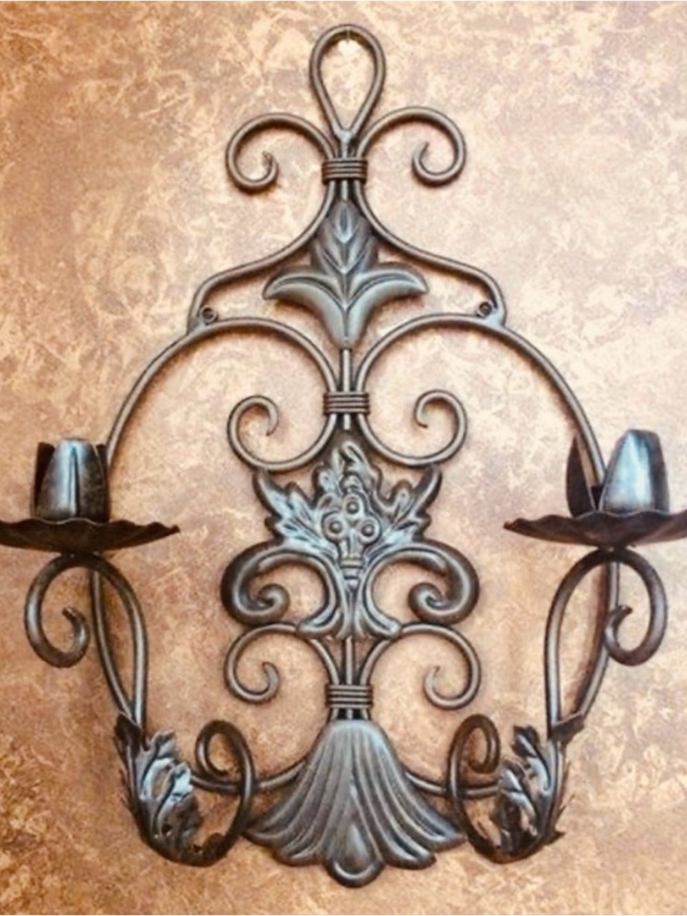 SET OF TWO Southern Living at Home Sherwood Wall Sconce NIB